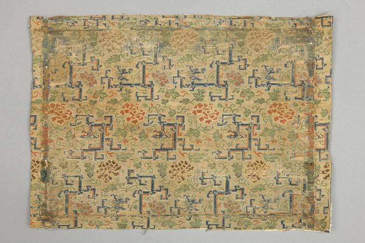 黄色地夔龙富贵纹锦