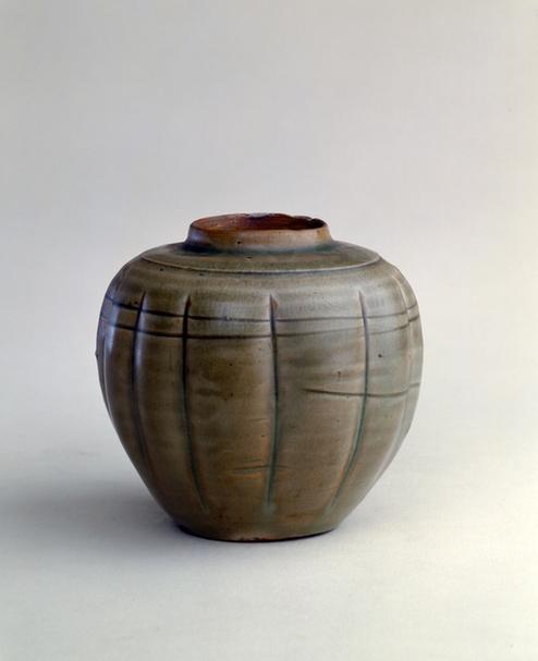 耀州窑青釉瓜棱罐