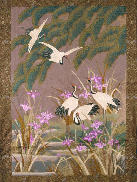 东洋缎绣松鹤壁衣