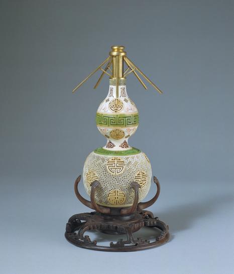 象牙雕葫芦式冠架