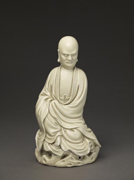 德化窑白釉达摩坐像