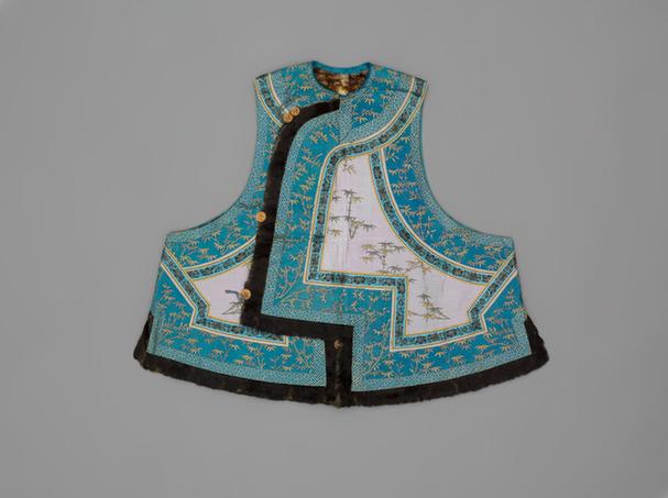 雪灰色缂金竹子纹貂翎眼皮琵琶襟坎肩