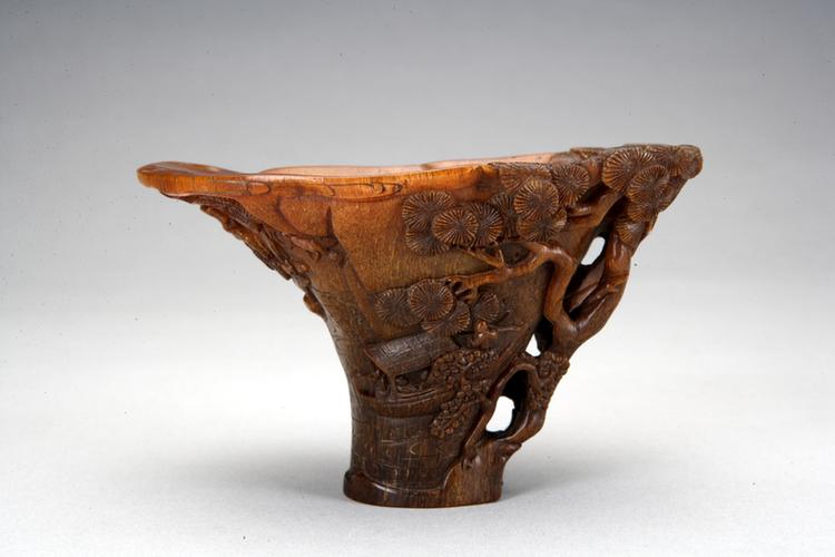 犀角雕松舟人物图杯