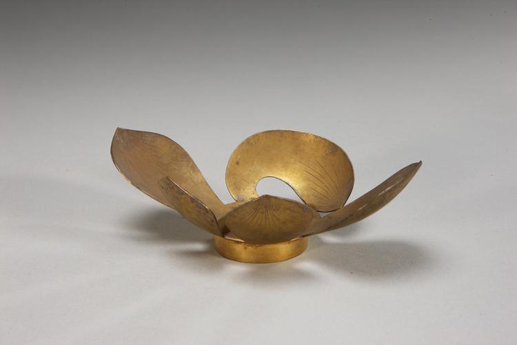 银镀金莲花式茶船