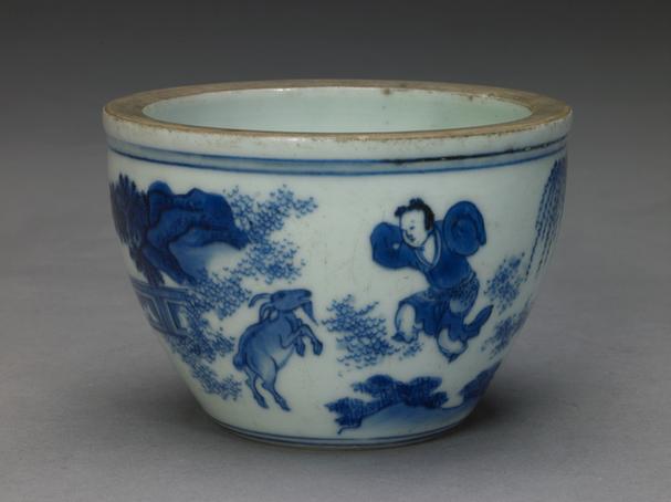 青花戏羊图缸