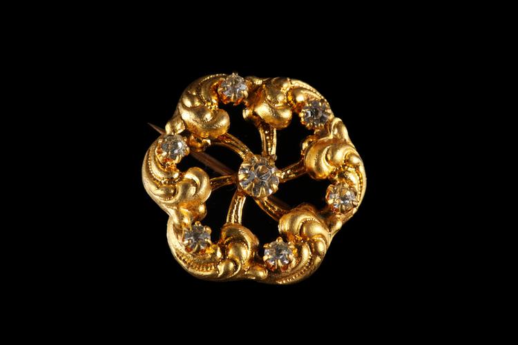 铜镀金嵌石别针