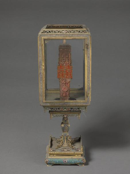 掐丝珐琅双喜字灯