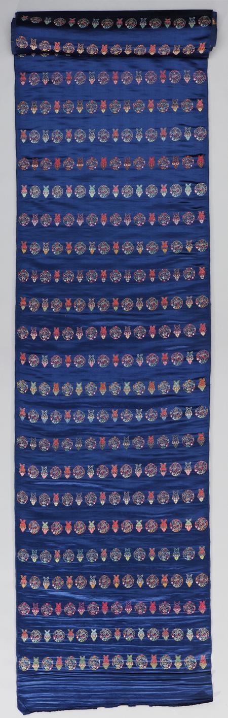 蓝色五彩织金寸蟒缎