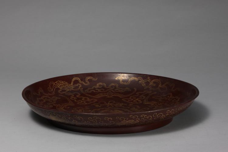 紫漆描金五蝠捧寿纹圆盘