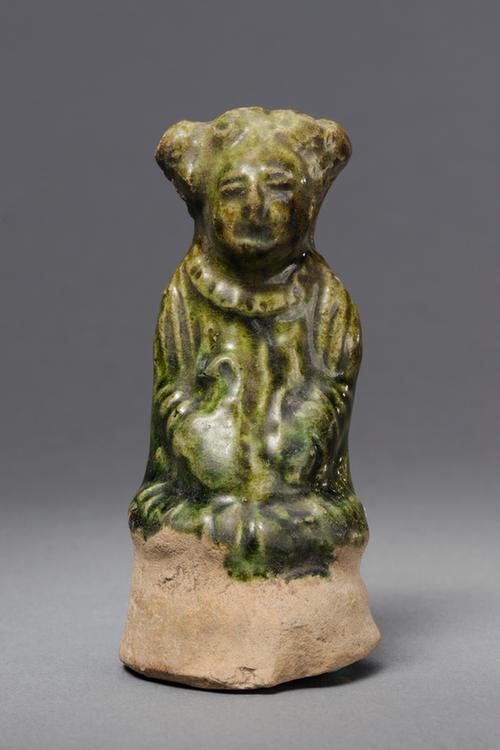 绿釉瓷持物女像