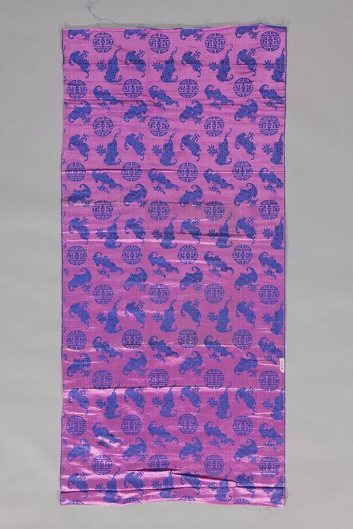 雪青色万福团寿纹二色缎