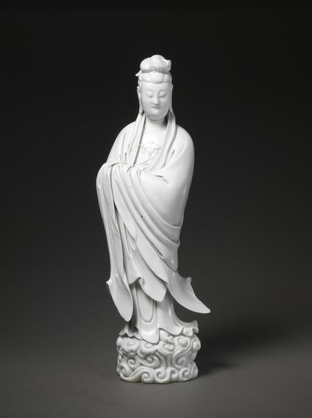 德化窑白釉观音菩萨立像