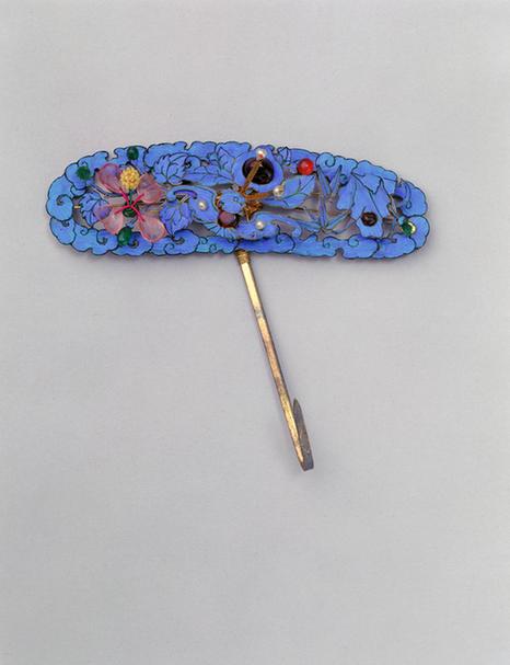 点翠镶料珠福寿海棠纹头花