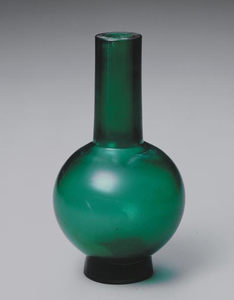 道光款绿色玻璃光素直口瓶
