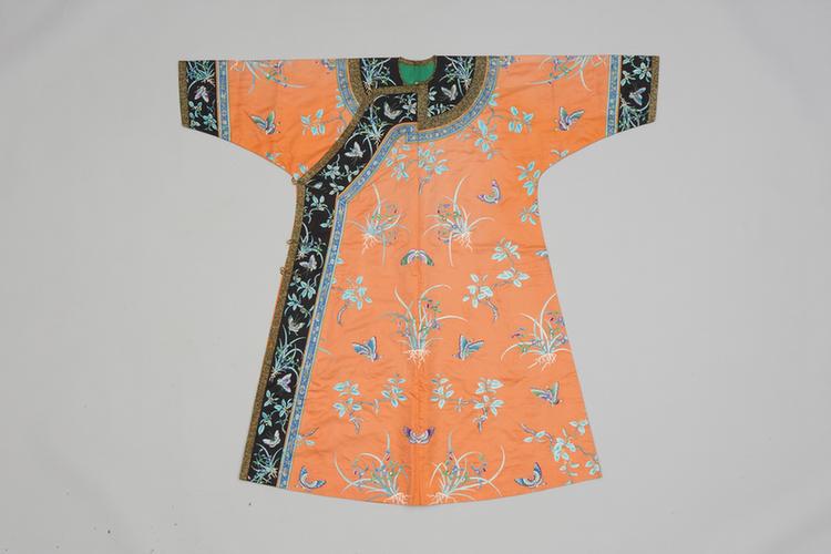 杏黄色江绸绣兰桂齐芳纹夹衬衣