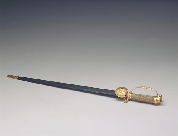 铜鹰首柄皮鞘西式刀