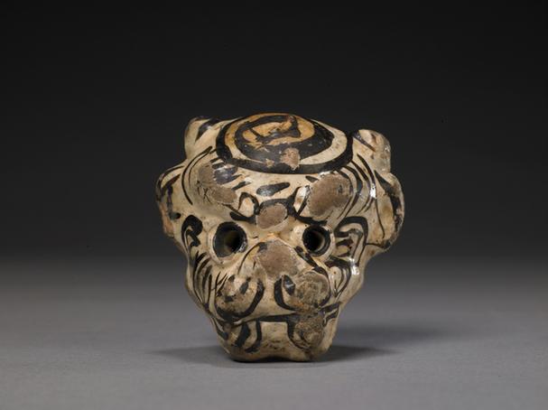 白釉瓷黑花加彩哨