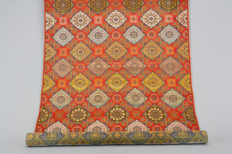 红色地方棋朵花四合如意纹天华锦