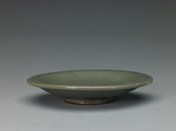 临汝窑青釉碟