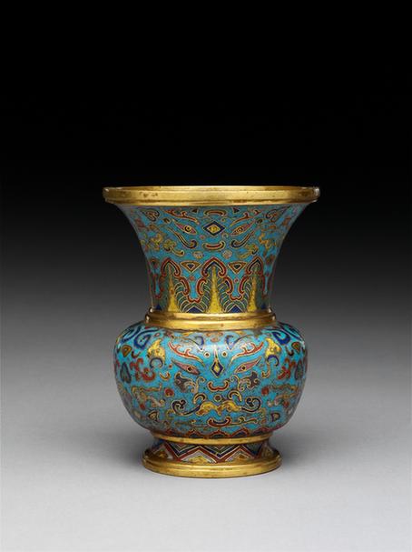 乾隆款掐丝珐琅兽面纹尊