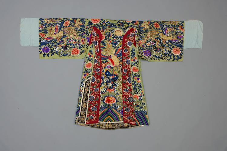 果绿色缎平金绣彩云蝠折枝花百鸟朝凤纹男蟒