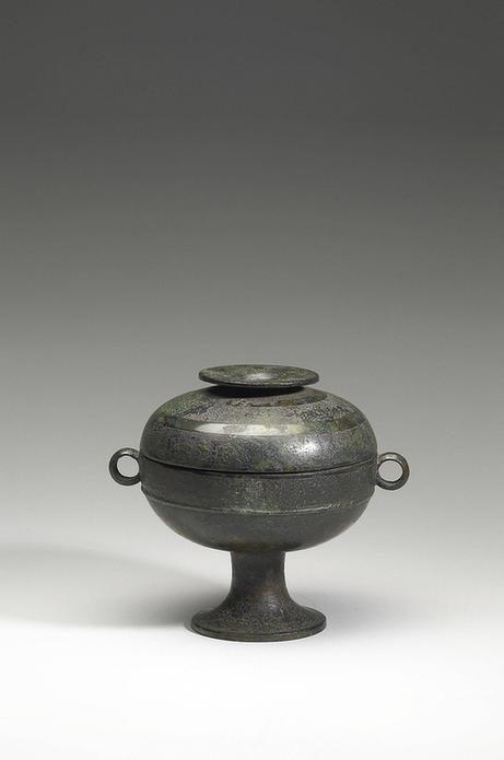 战国早期 蟠虺纹豆