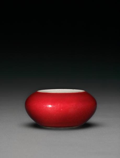 宣德款祭红釉水丞