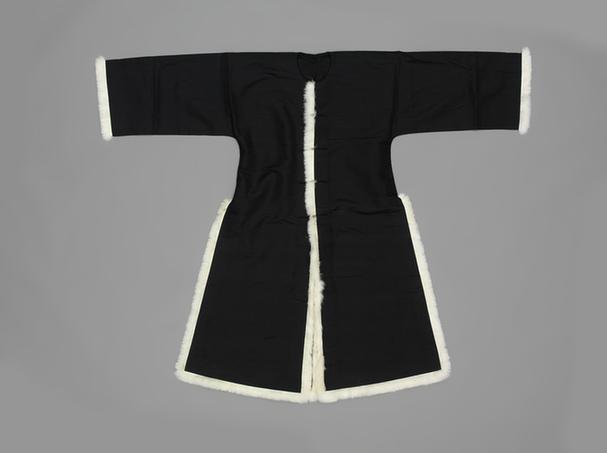 青色素绸镶皮边单褂