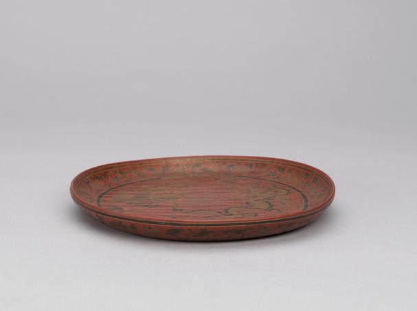 万历款填漆花卉龙凤纹圆盘