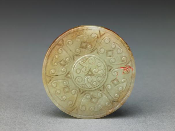 青玉勾云纹剑首