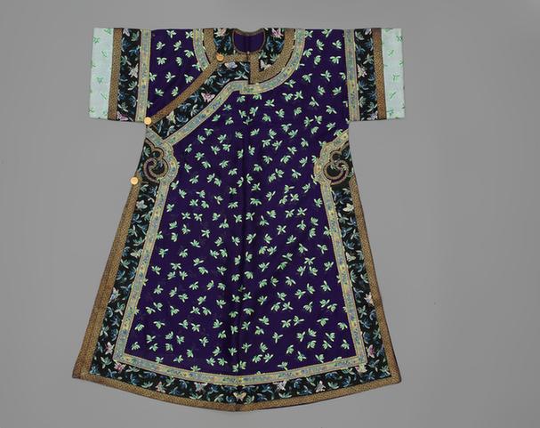 紫色纱绣朵兰纹单氅衣