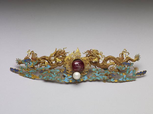 乾隆 金累丝点翠嵌珠宝双龙戏珠簪