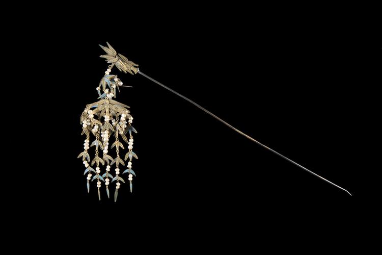 银镀金点翠串珠挑杆