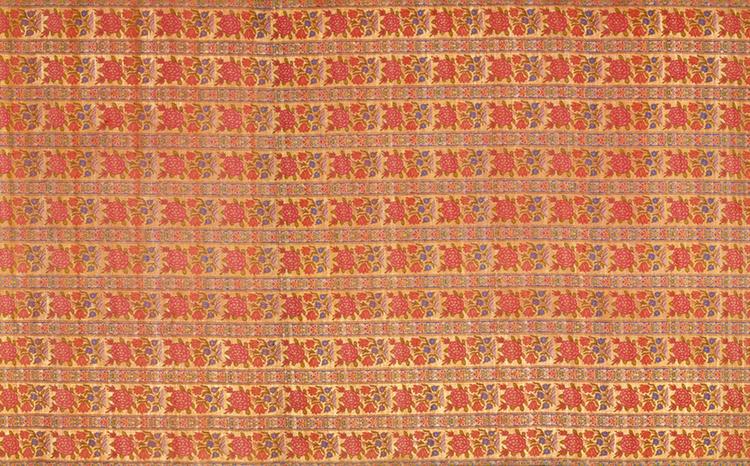 金地竖绦折枝花纹回回锦