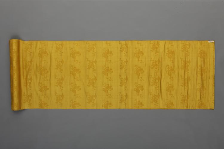 鹅黄色胡椒眼必定如意纹花绸