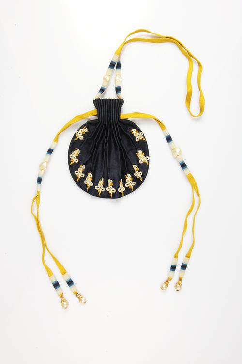 青色缎镶珠寿字纹荷包