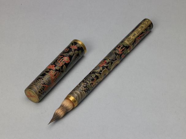 万历款彩漆龙凤纹管笔