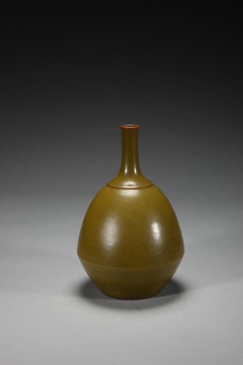 雍正款茶叶末釉纸槌瓶