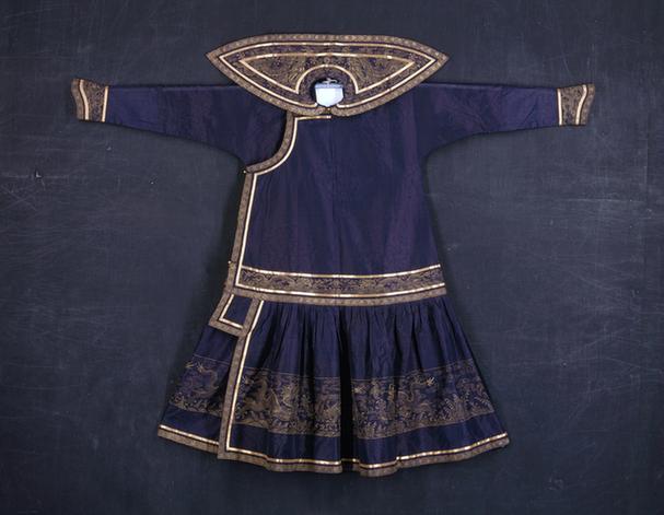 石青色纱描金云龙纹男单朝袍