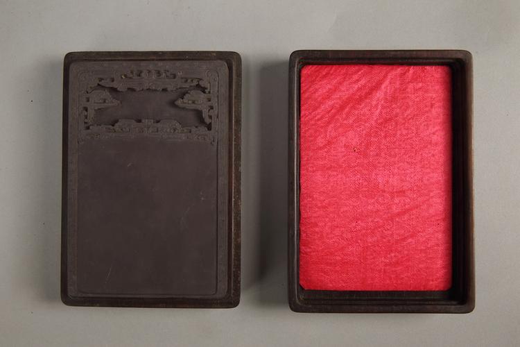 端石雕夔龙纹长方砚