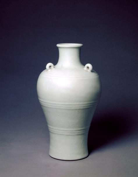 雍正款仿官釉弦纹三系梅瓶