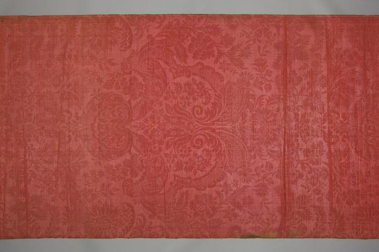 绛色银线轧花纱
