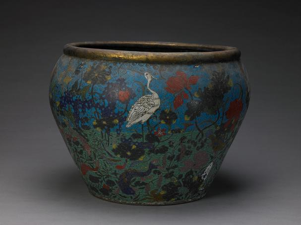 掐丝珐琅鹭莲鱼藻图缸