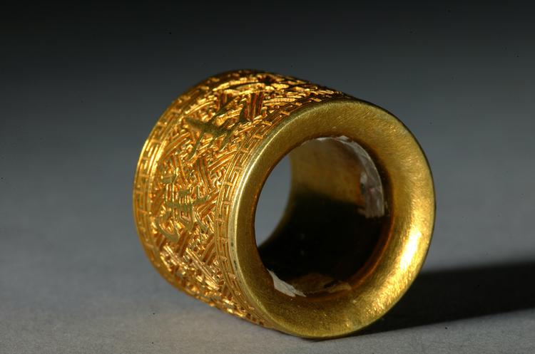 金錾同心欢乐万年戒酒扳指