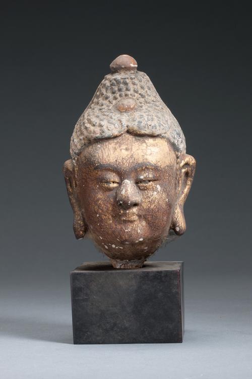 泥塑加金佛像头