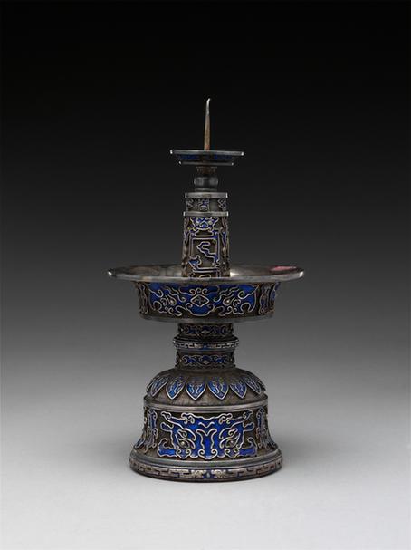 乾隆款银烧蓝五供-蕉叶兽面纹烛台