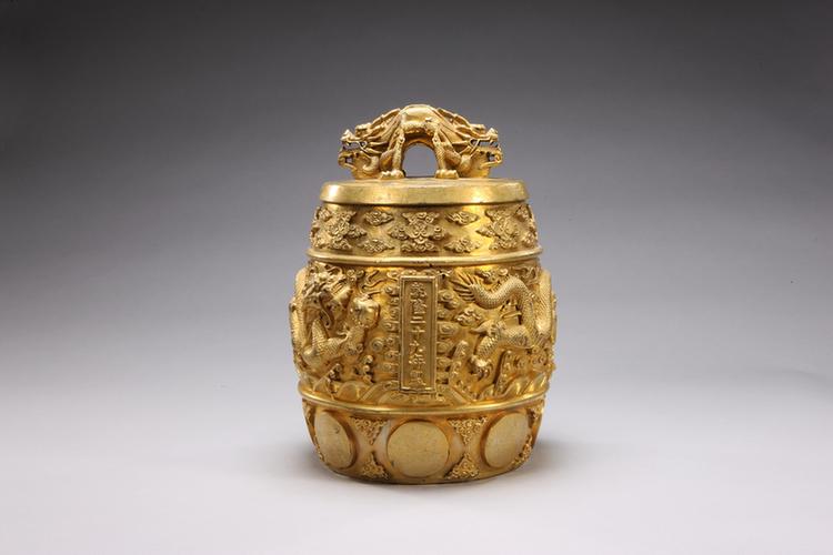 铜镀金双龙纽云龙纹编钟-蕤宾