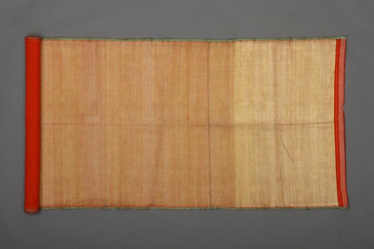 红色地人字纹回回织金缎