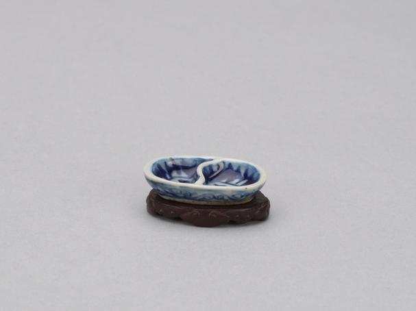 成份文具-青花笔掭