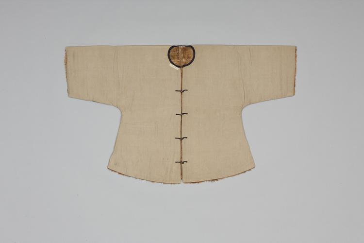 灰色团花纹暗花春绸鹿皮腿马褂